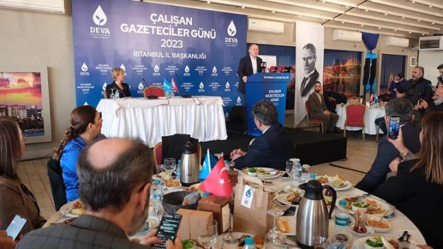 DEVA PARTİSİ ÇALIŞAN GAZETECİLER GÜNÜNÜ KUTLADI