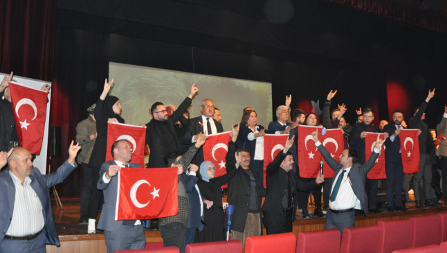 OZAN ARİF ŞİŞLİ’DE COŞKUYLA ANILDI