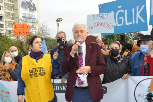  ETFAL’İN TAŞINMASINA KARŞI İNSAN ZİNCİRİ EYLEMİ YAPILDI